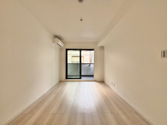 物件内観写真4　(居室)