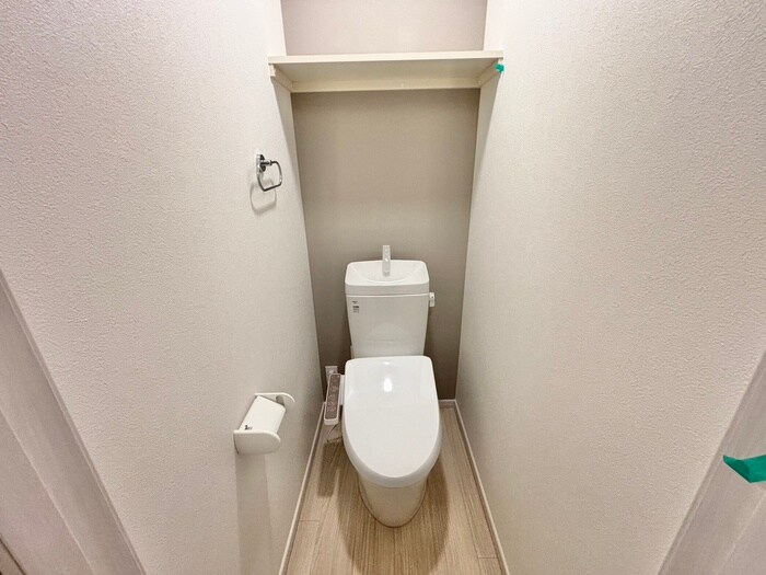 物件内観写真9　(トイレ)
