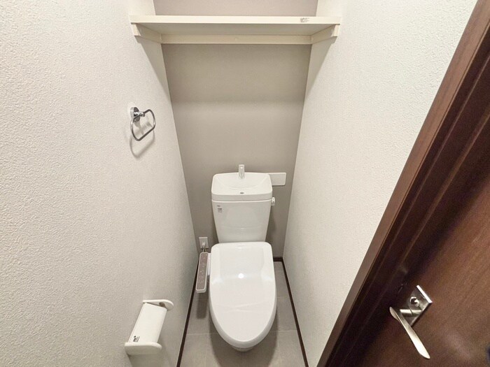 物件内観写真9　(トイレ)