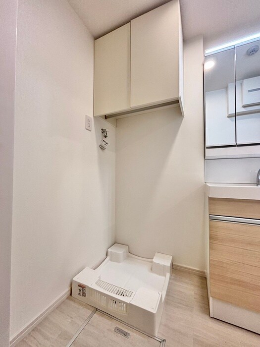 物件内観写真14　(洗濯機置場)