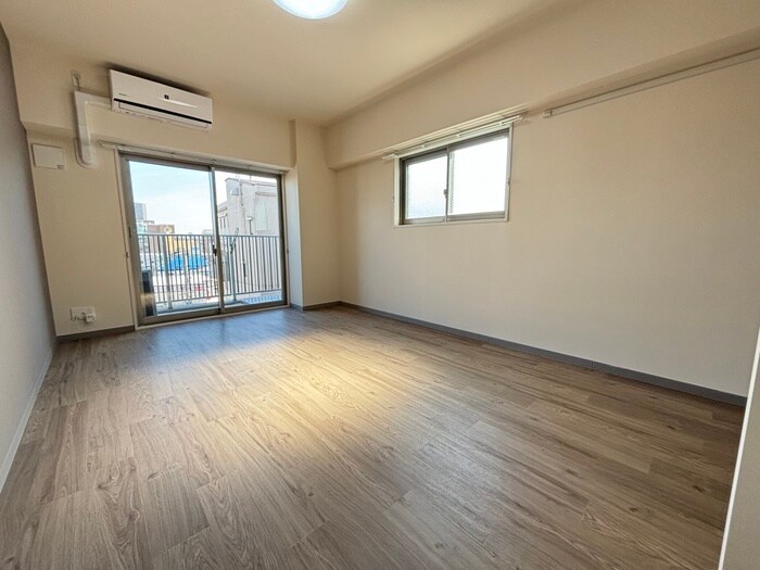 物件内観写真10　(居室)