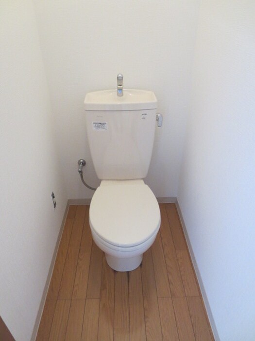 物件内観写真12　(トイレ)