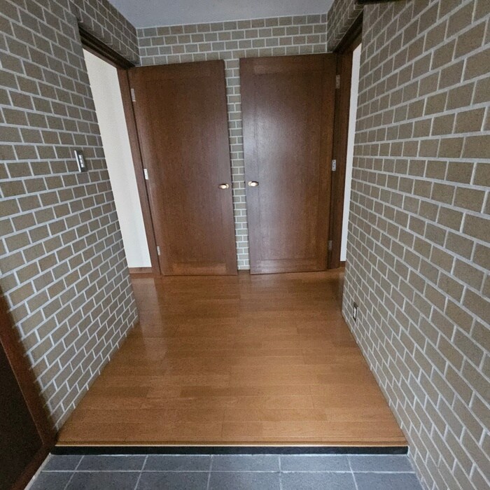 物件内観写真18　(廊下)