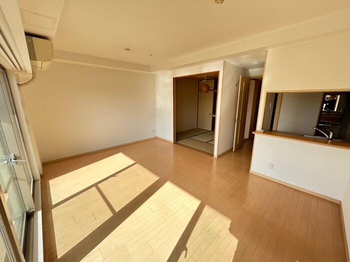 物件内観写真11　(居室)