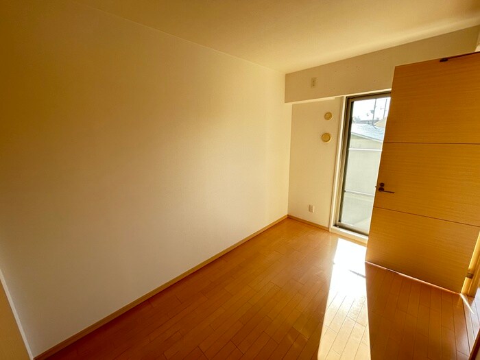 物件内観写真14　(居室)