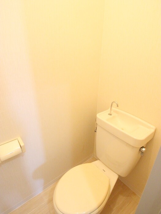 物件内観写真7　(トイレ)