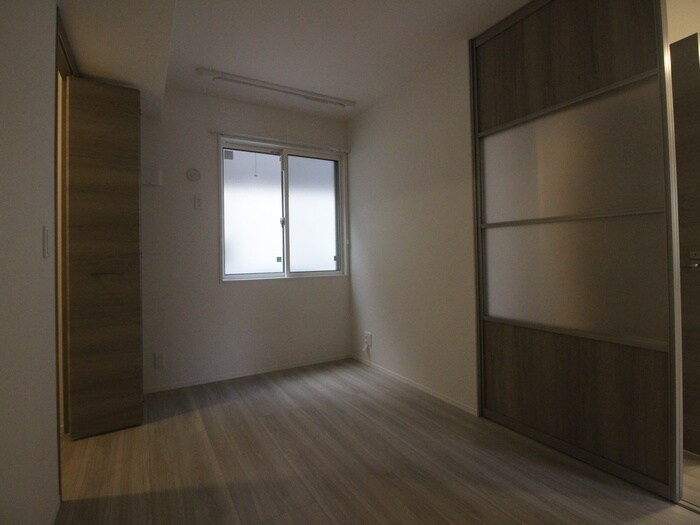 物件内観写真18　(居室)