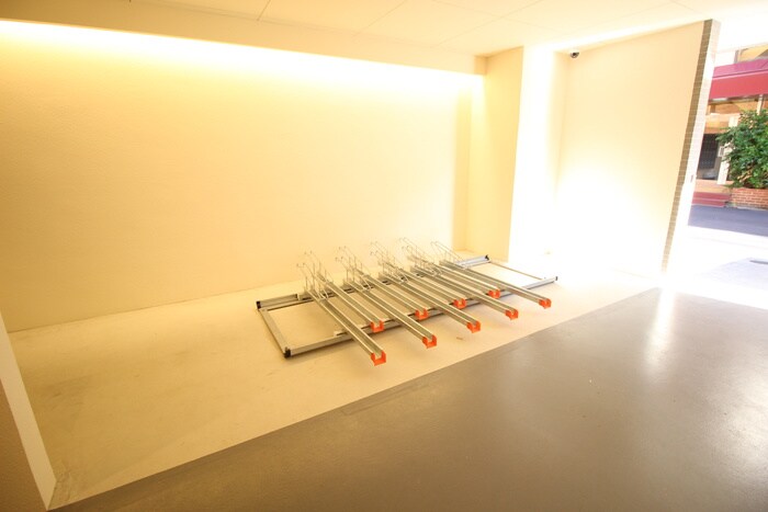 物件外観写真3　(駐輪場)