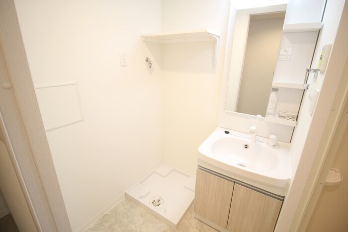 物件内観写真19　(洗濯機置場)