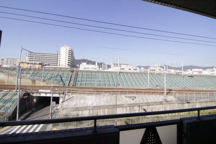 物件内観写真21　(室内からの展望)