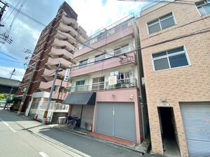 シャト－嵯峨外観写真