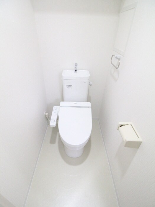 物件内観写真10　(トイレ)