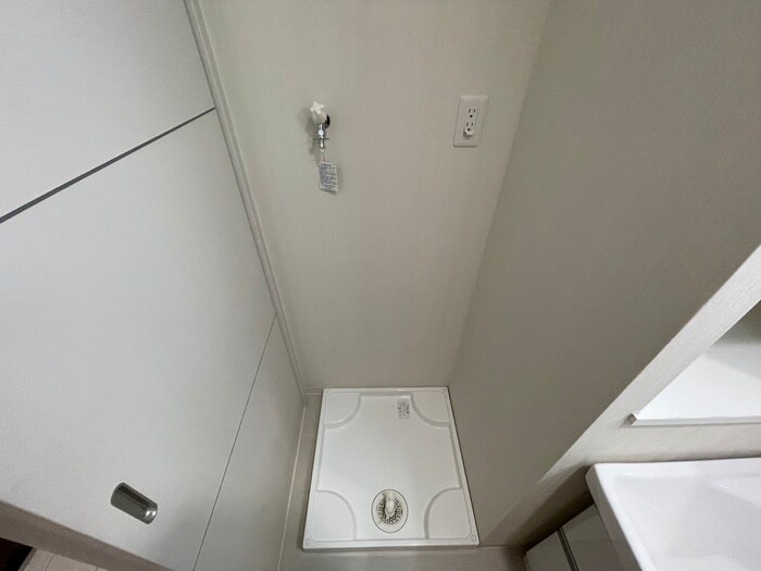 物件内観写真13　(洗濯機置場)