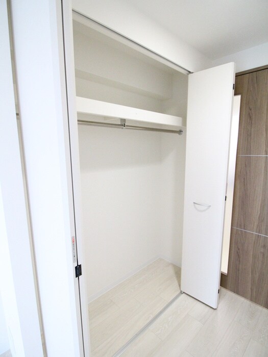 物件内観写真16　(収納)