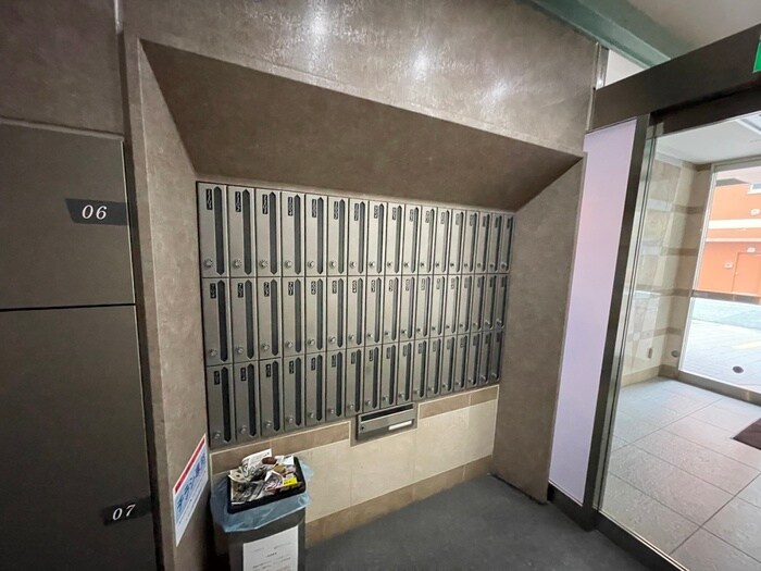 物件外観写真4　(建物設備)