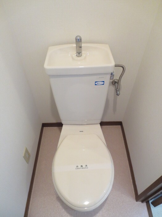 物件内観写真9　(トイレ)