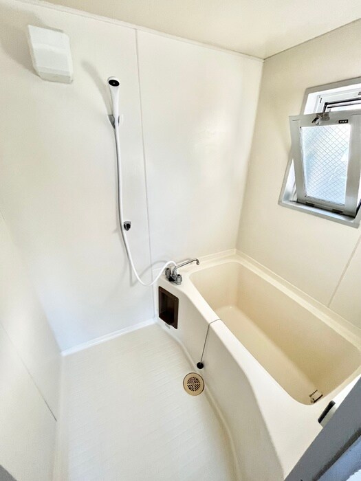 物件内観写真10　(バス／シャワールーム等)