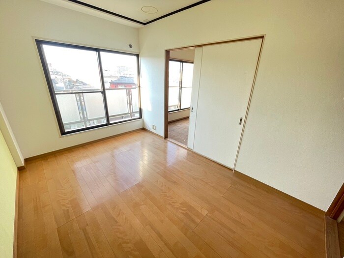 物件内観写真8　(居室)