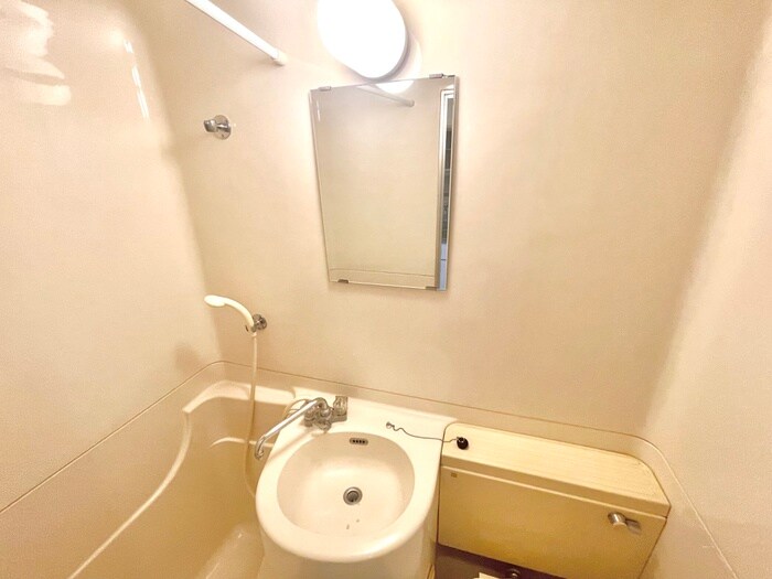 物件内観写真10　(洗面)