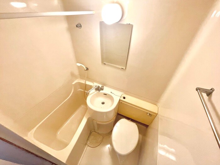 物件内観写真12　(バス／シャワールーム等)