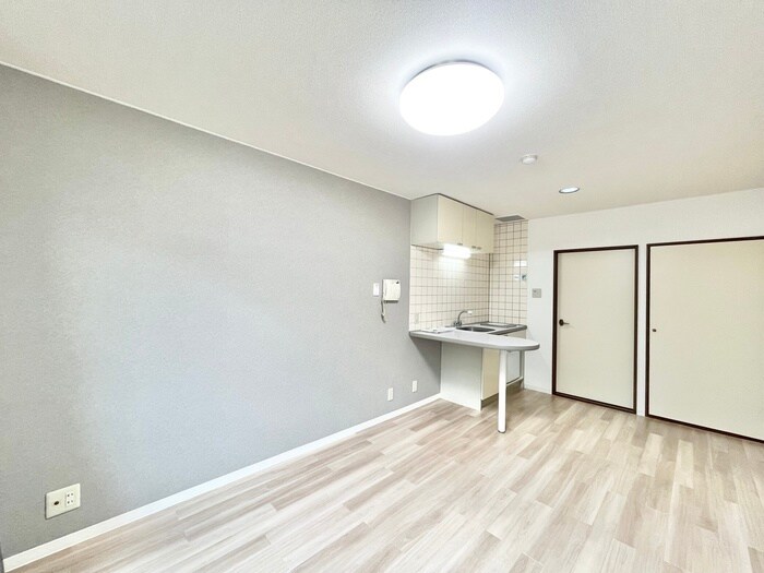 物件内観写真9　(居室)