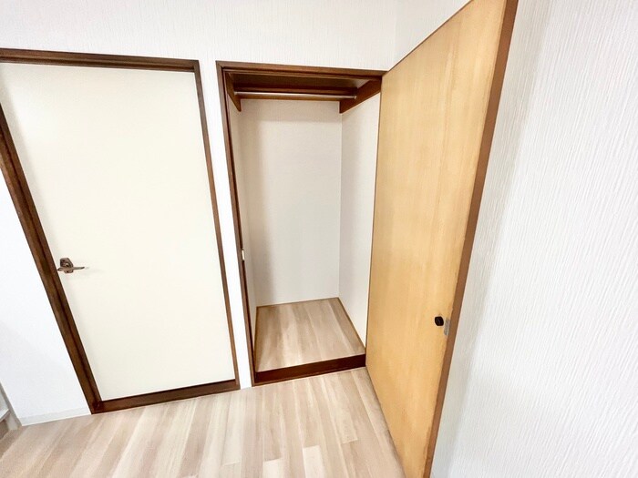 物件内観写真11　(収納)