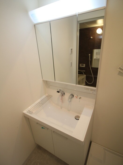 物件内観写真18　(洗面)