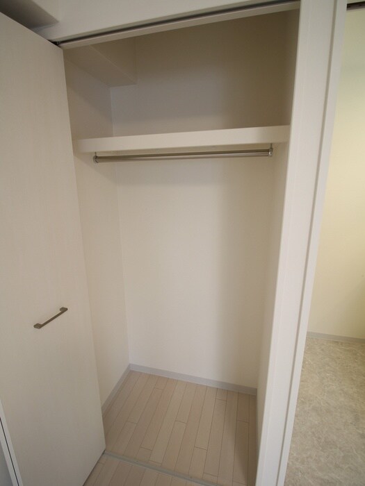物件内観写真22　(収納)