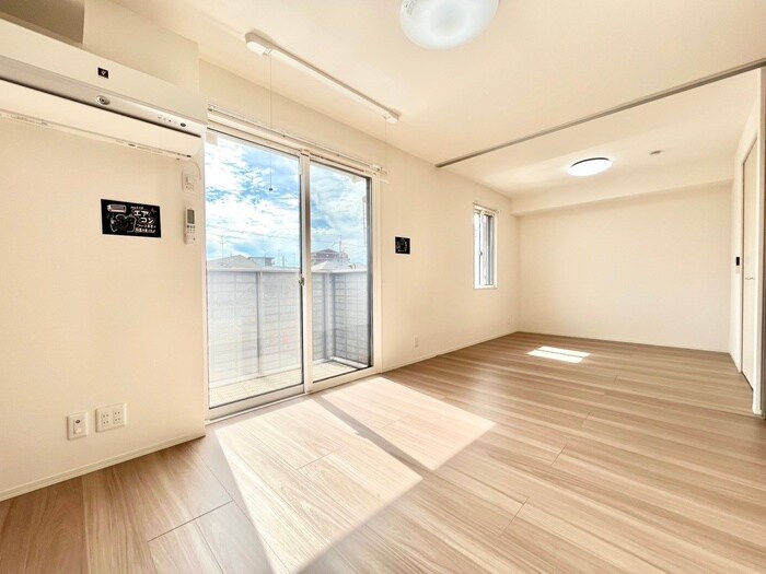 物件内観写真6　(居室)