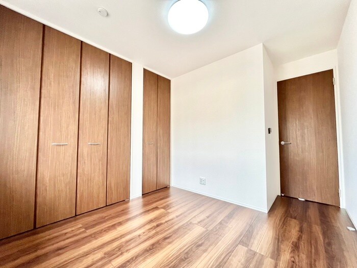 物件内観写真8　(居室)