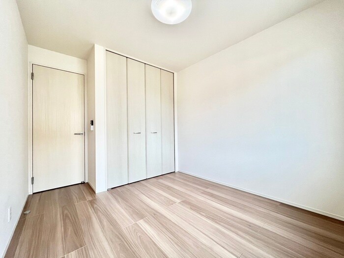 物件内観写真9　(居室)