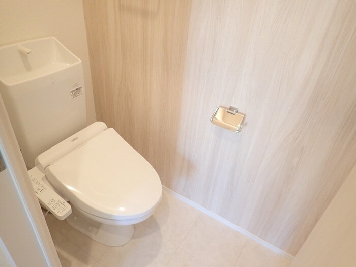 物件内観写真10　(トイレ)