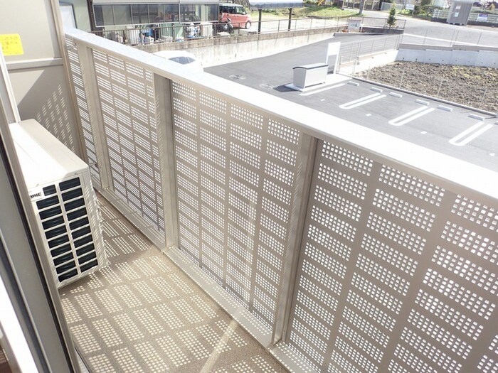 物件内観写真13　(ベランダ・バルコニー)