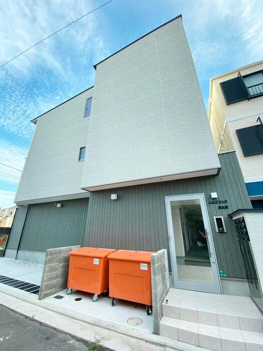 物件外観写真2　(外観写真)