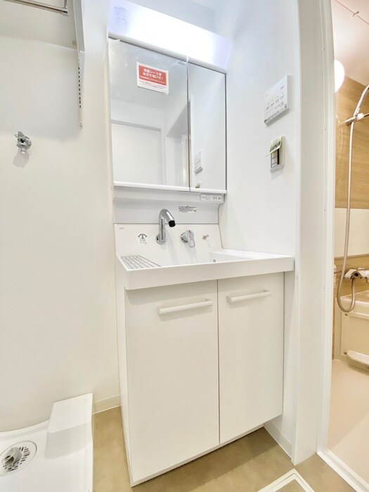 物件内観写真13　(洗面)