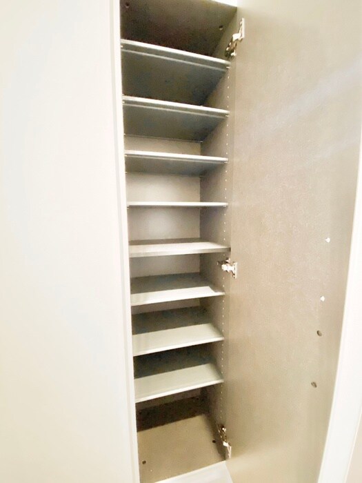 物件内観写真16　(靴箱)