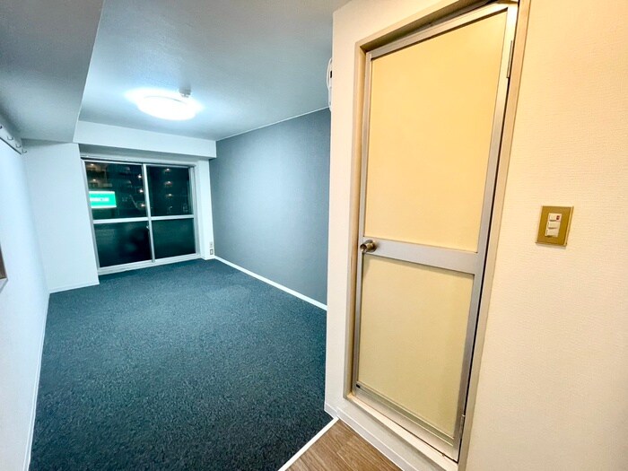 物件内観写真6　(居室)