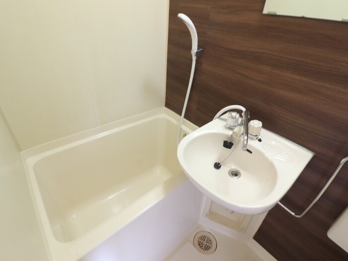 物件内観写真10　(バス／シャワールーム等)