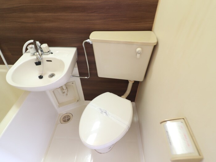 物件内観写真11　(トイレ)