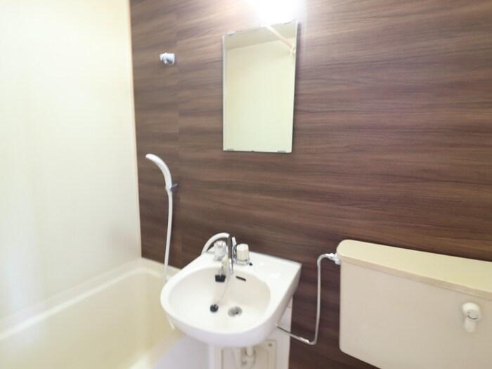 物件内観写真12　(洗面)
