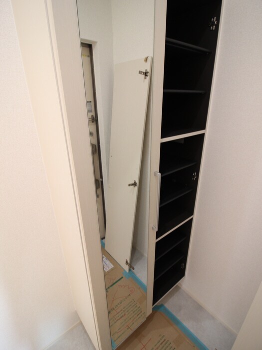 物件内観写真18　(靴箱)