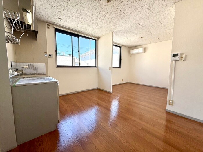 物件内観写真8　(居室)