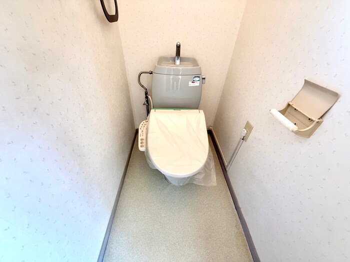 物件内観写真11　(トイレ)