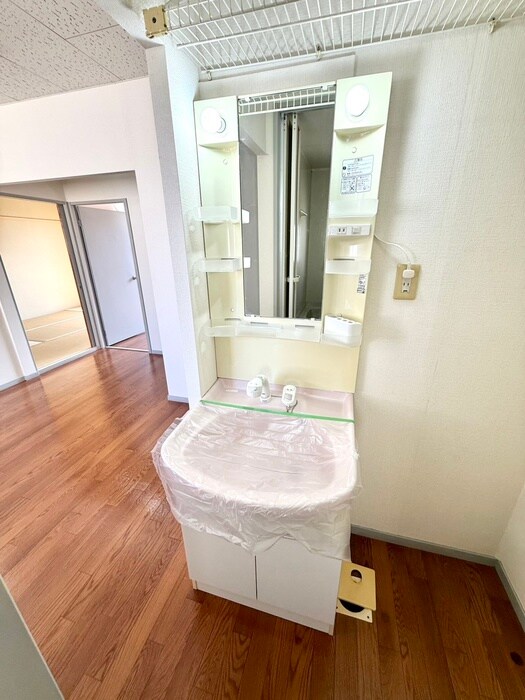 物件内観写真12　(洗面)