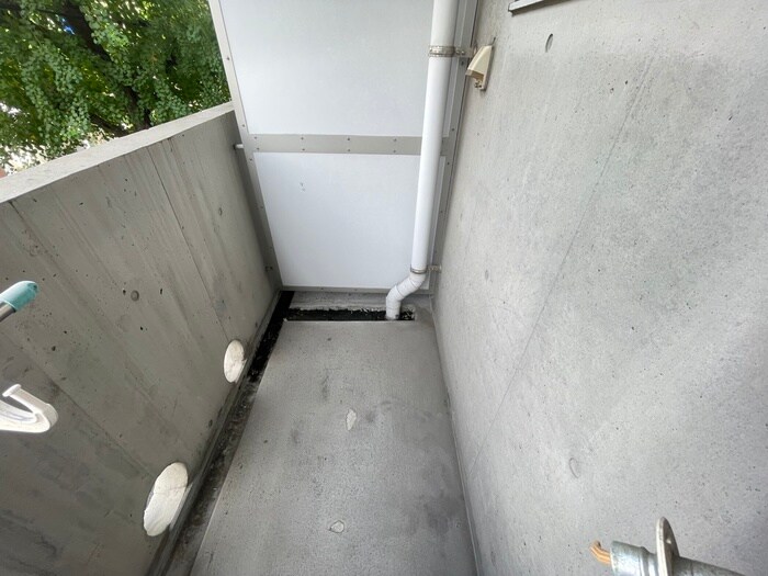 物件内観写真15　(洗濯機置場)