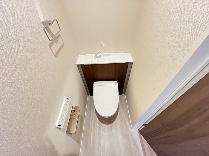 物件内観写真15　(トイレ)