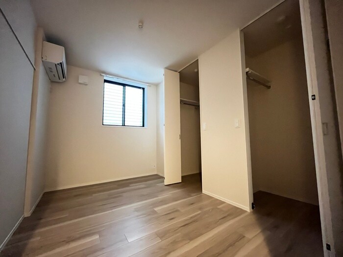 物件内観写真17　(居室)