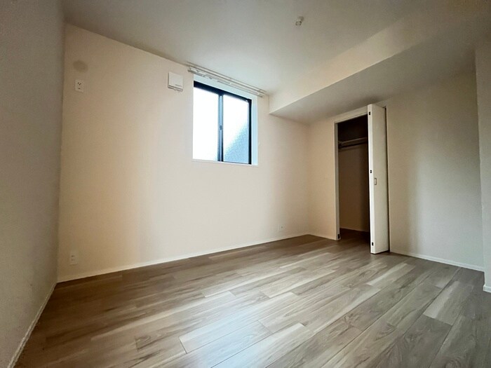 物件内観写真17　(居室)