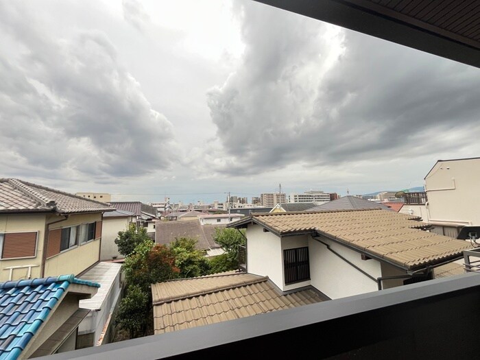 物件内観写真22　(室内からの展望)