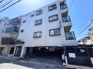 ラフォール寝屋川　Ｂ棟外観写真